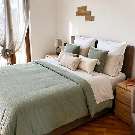 Romantica Mansarda Vista Mare Ideale Per Coppie Daire *